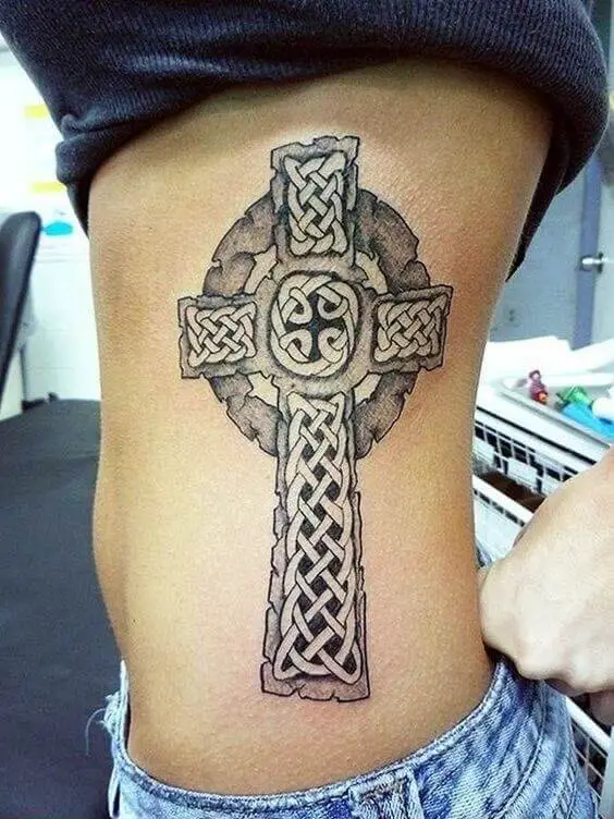 Irish Cross Tattoos 12 50+ Irish Tattoos for Women (How to Choose Your Inking Style)