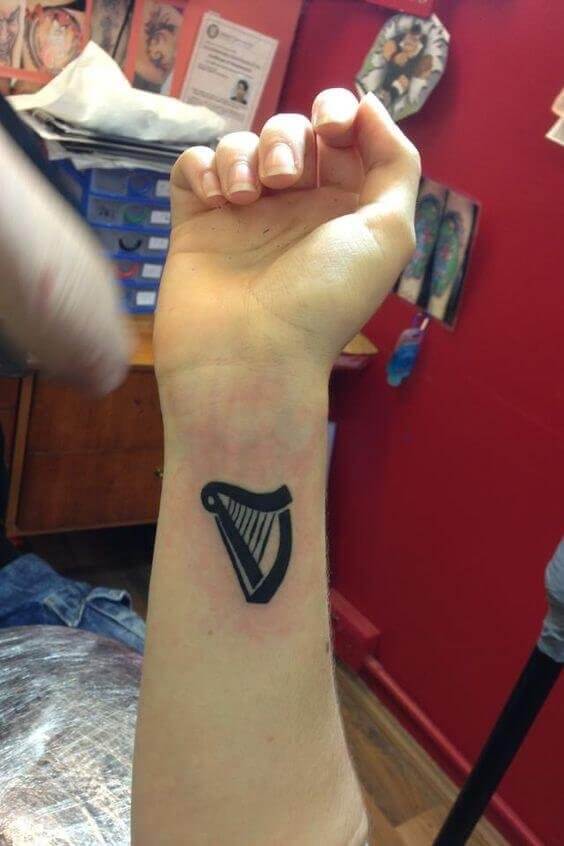 Irish Harp Tattoo 3 1 50+ Irish Tattoos for Women (How to Choose Your Inking Style)