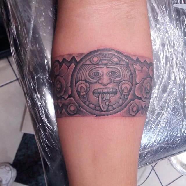 Aztec Armband Tattoo 3 66+ Aztec Tattoo Designs That Will Make Your Heart Beat Faster