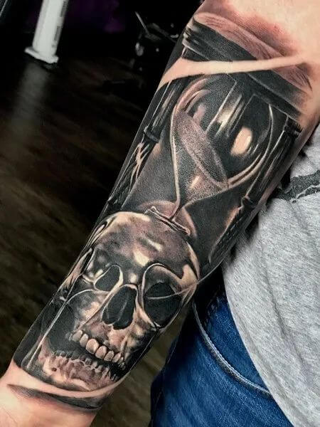 Hourglass Skull Tattoo 2 61 Awesome Skull Tattoo Designs for Men and Women in 2022