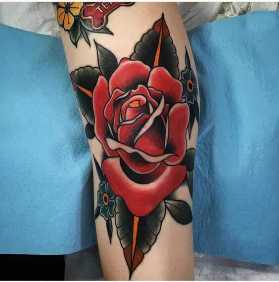 Traditional Rose Tattoo 6 Traditional Tattoos (100+ Inspiration Tattoos)