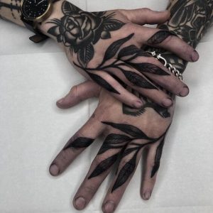 30 Amazing Hand Tattoos For Women (The Most Popular & Latest Trends in ...